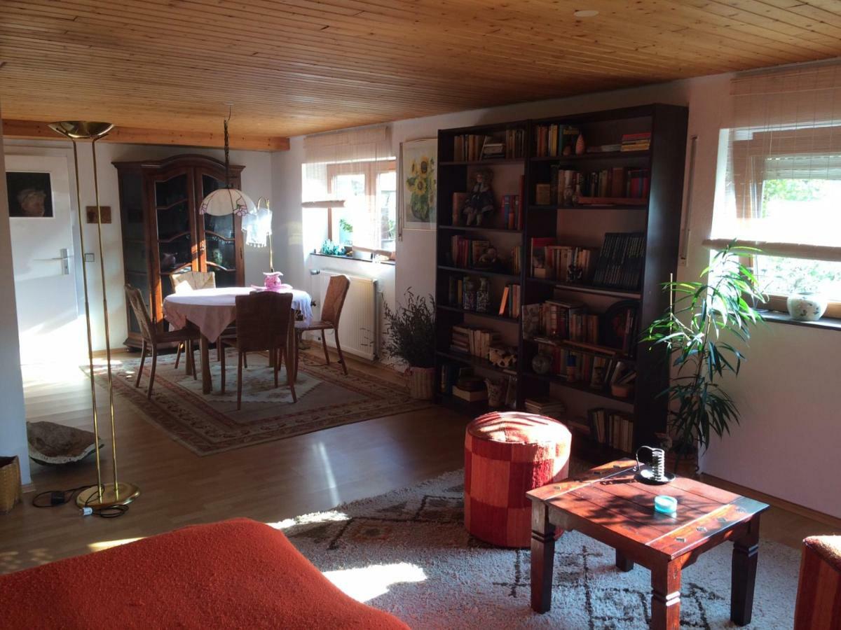 Schones Zimmer In Gimmeldingen/ Konigsbach Neustadt an der Weinstraße Dış mekan fotoğraf